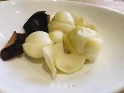 Make Pie lily soup step 1
