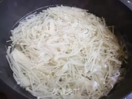 Make Spicy pot step 3