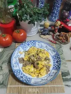 Make Beef chop fried eggs step 9