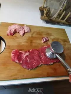 Make Fried steak step 1