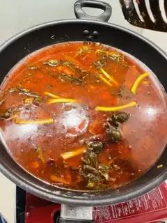 Make A chicken pot in a fish field step 5