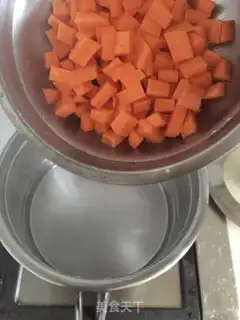 Make Four-coloured buttin step 3