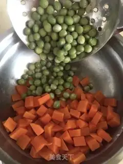 Make Four-coloured buttin step 5