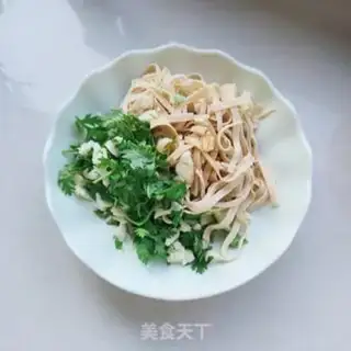 Make Bean-skin cucumber step 3