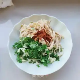 Make Bean-skin cucumber step 4