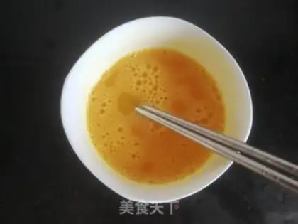 Make Stupid eggs step 1