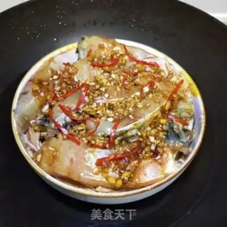Make Gold-cuilled steamed fish step 5