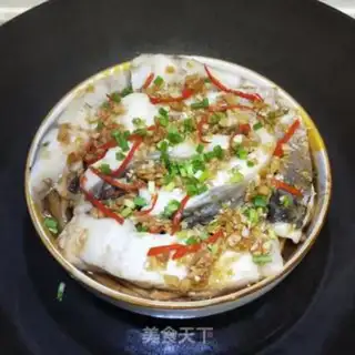 Make Gold-cuilled steamed fish step 6