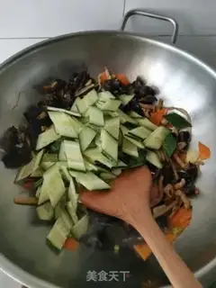 Make Mushu step 10