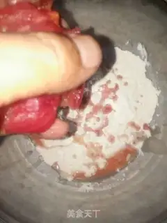 Make Red tomato egg dumplings step 4