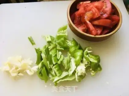 Make Scratch chili and cheese step 1
