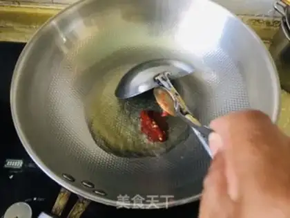 Make Scratch chili and cheese step 2