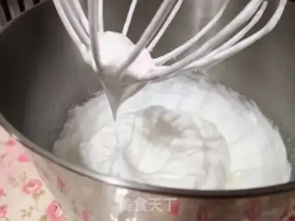 Make Chocolate noodle cake step 2