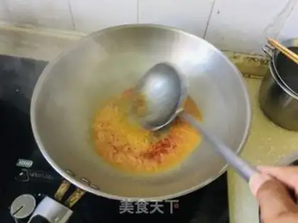 Make Scratch chili and cheese step 3