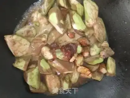 Make Spicy salted fish eggplant step 4