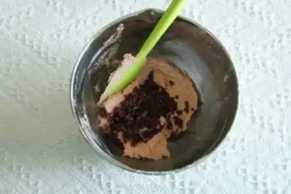 Make A pink, green strawberry cranberry step 5