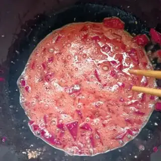 Make Pineapple rice step 3