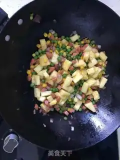 Make Pineapple rice step 5