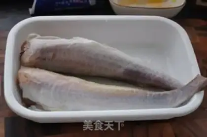 Make Korean spicy fish step 1