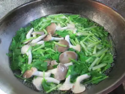 Make The peanut rice show, the fungus celery step 3