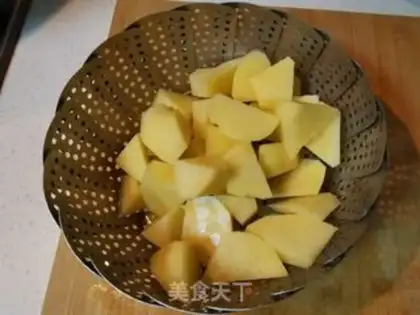 Make Milky mashed potatoes step 1