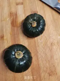 Make Pumpkin steamed eggs step 0