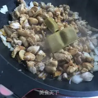 Make Curry potato chicken step 7