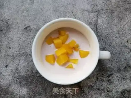 Make Peach-cup yogurt step 4