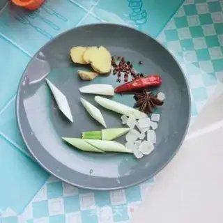 Make Home-cooked cow step 1