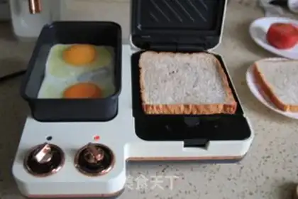 Make Salami sandwich step 2