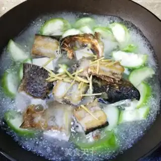 Make Smelt tofu head soup step 6