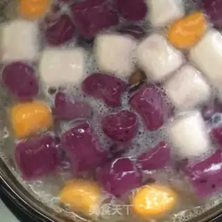 Make A melon with pepper beef step 1