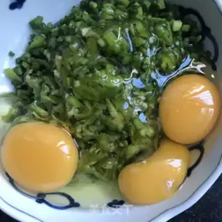 Make Fried eggs step 3