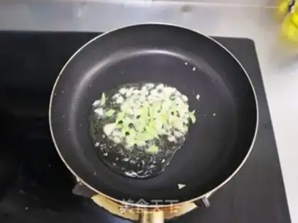 Make Meat and eggs step 7