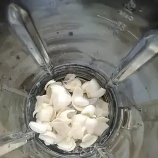 Make Lily