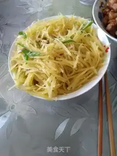 Make The fragrance of green peppers with potatoes step 2