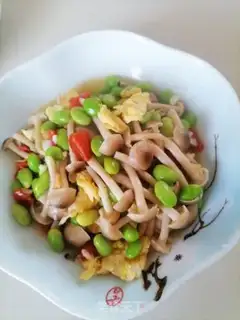Make Crab mushrooms and fried eggs step 6