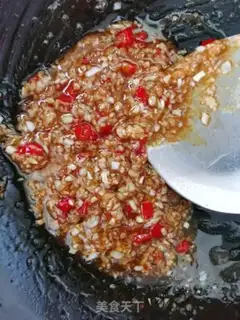 Make A garlic fan with a shrimp back step 6
