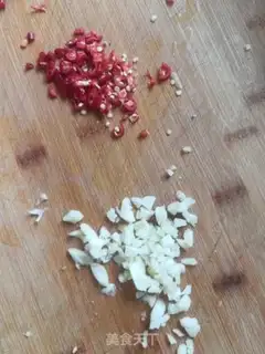 Make Little pepper with golden needle mushrooms step 2