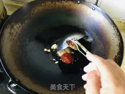 Make Scratch the chili step 1