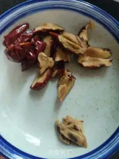 Make Sour plum soup step 1