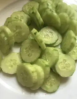 Make cucumber pickles step 3