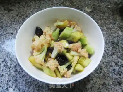 Make Black cucumber pickles step 9