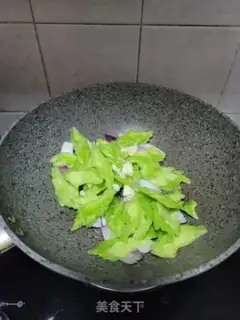 Make Onion meat chops and bitter melons step 5