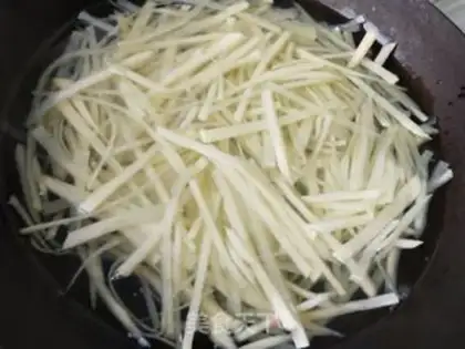 Make Frozen potatoes step 3