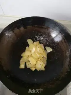 Make Potato pepper fried meat step 4