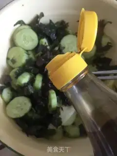 Make cucumber pickles step 8