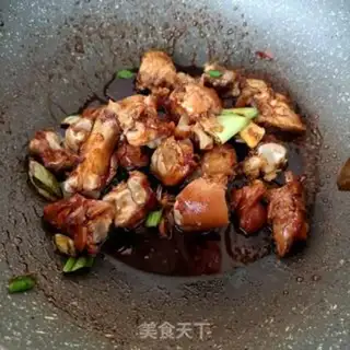 Make Pepper fried pig hoof step 7