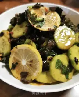 Make cucumber pickles step 10