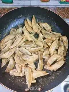 Make Hot-pot chicken wings step 4